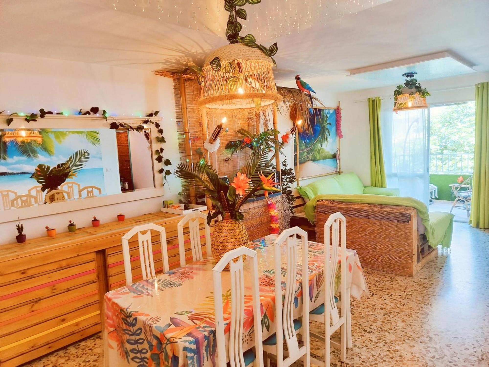 Wonder Rooms Nerja Guest House Exterior foto